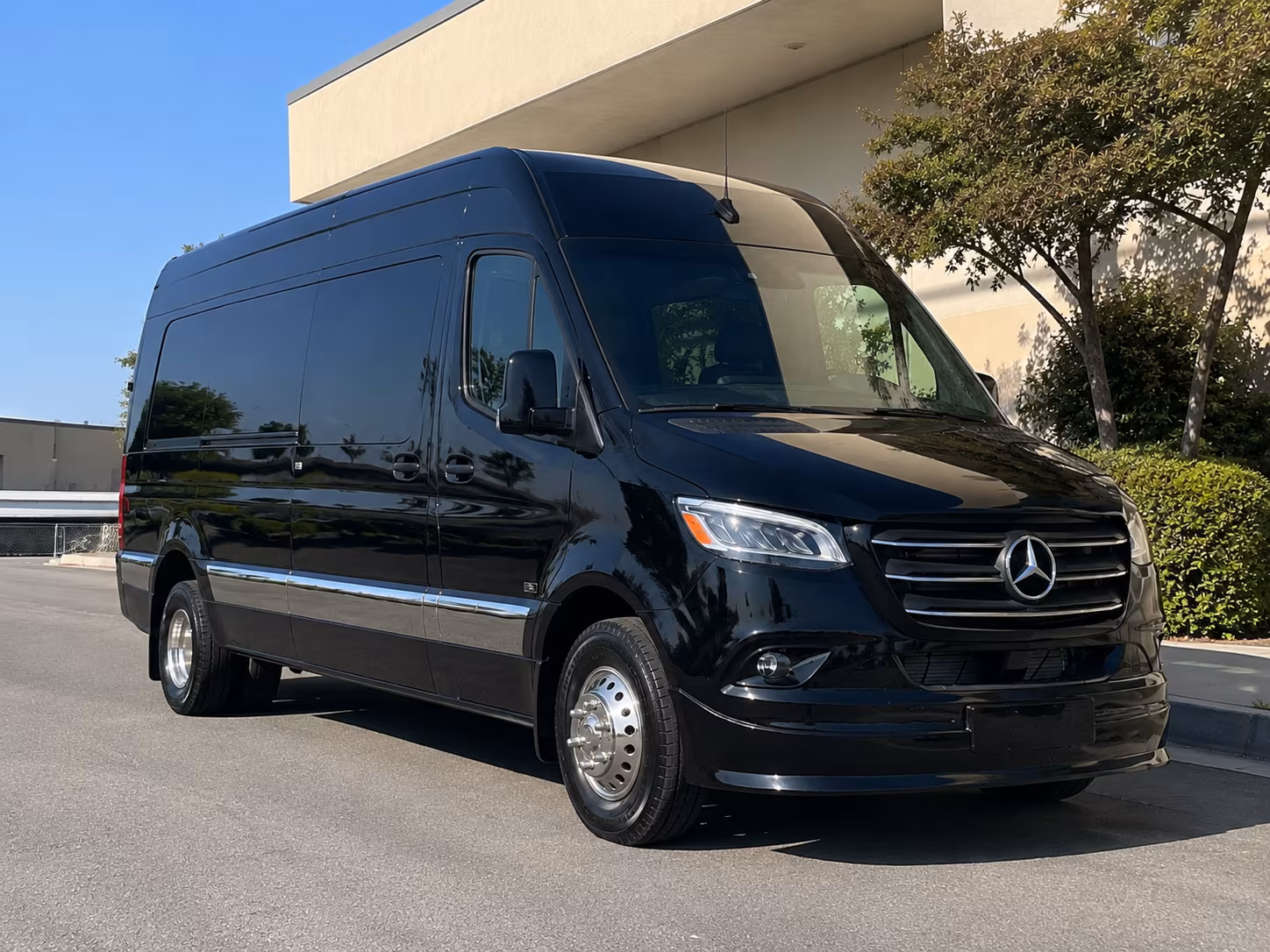 Plano Wedding Transportation & Shuttle Service